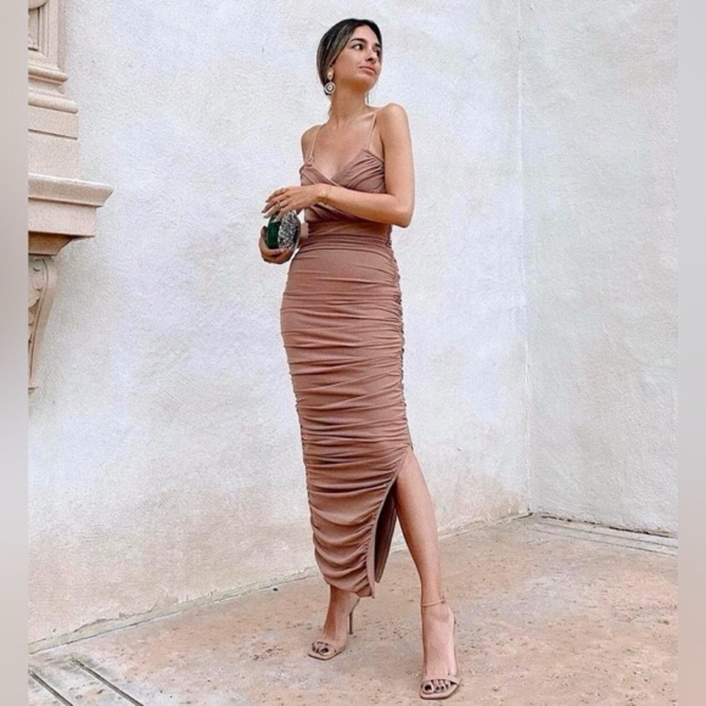 REVOLVE Pippa Dress in Nude ELLIATT size medium‎